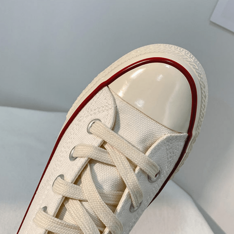 Little Safflower Canvas Shoes