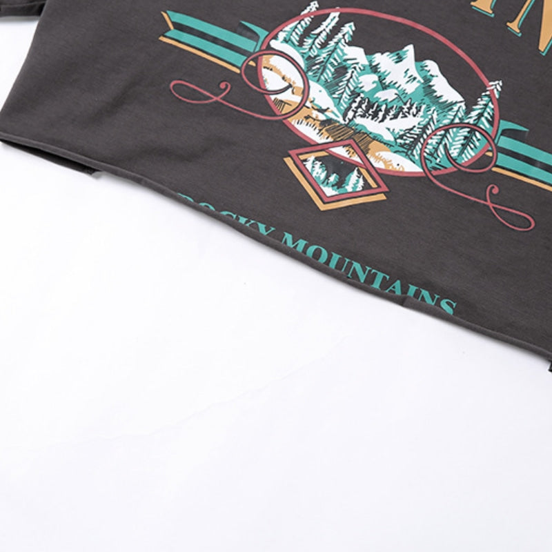 Snow Mountain Crop T-shirt